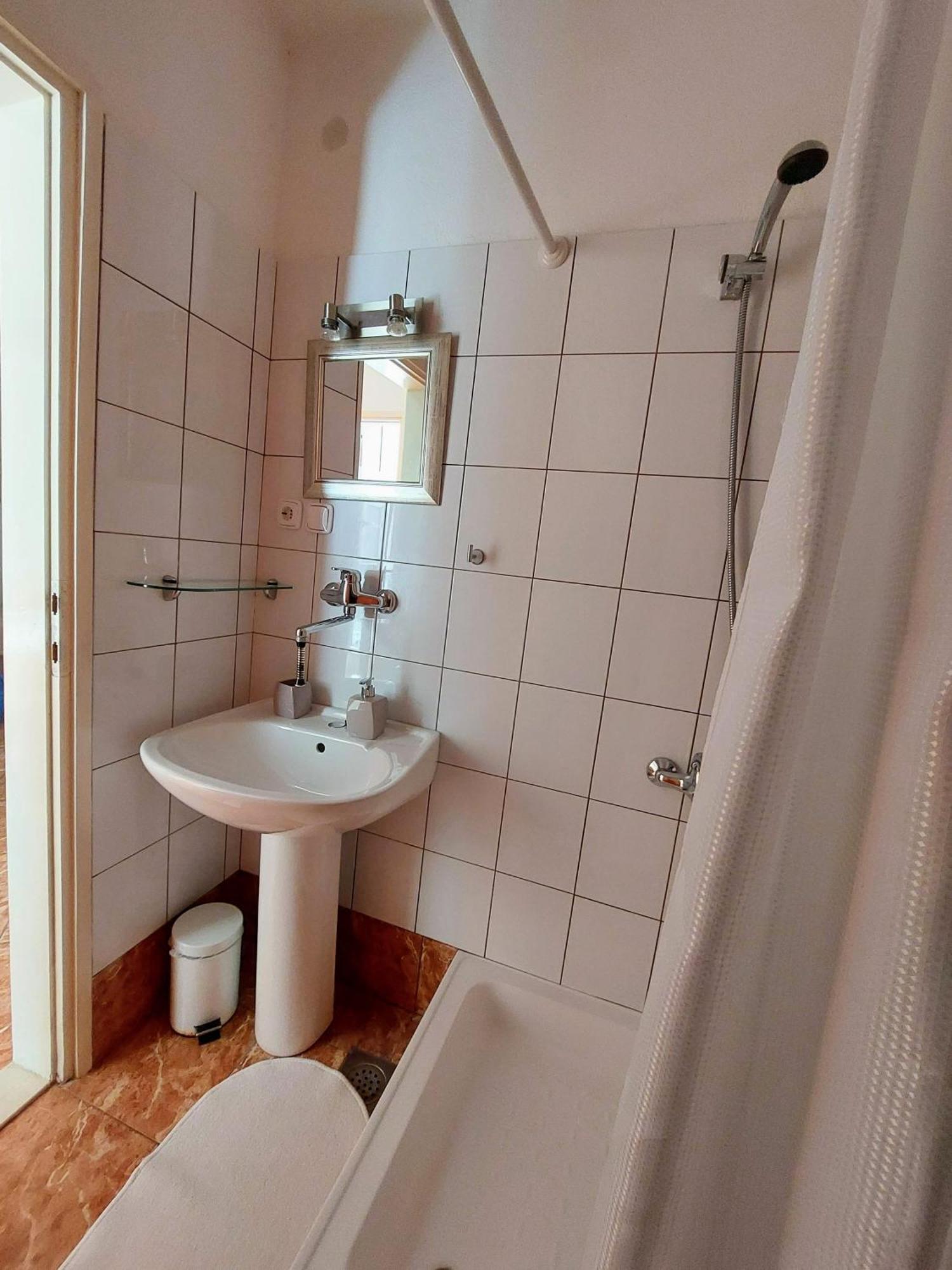 Apartment In Vis Historic Center - Mikula, Ljubica, Toma Екстер'єр фото