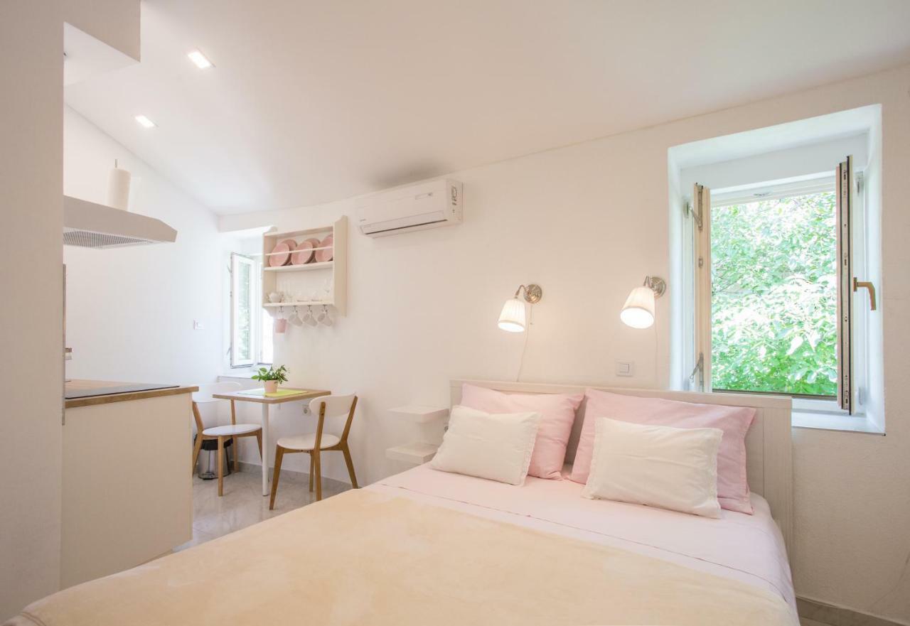 Apartment In Vis Historic Center - Mikula, Ljubica, Toma Екстер'єр фото