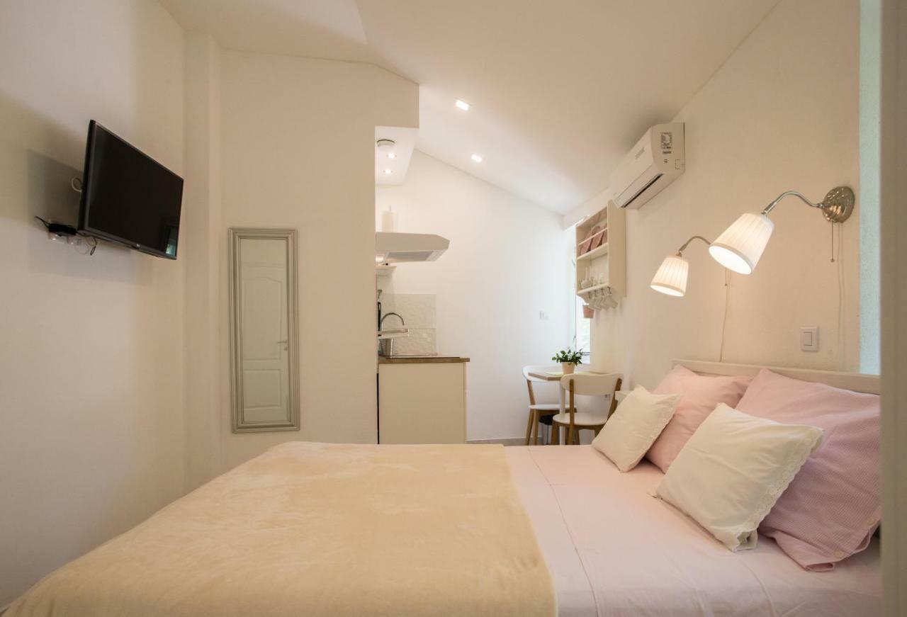 Apartment In Vis Historic Center - Mikula, Ljubica, Toma Екстер'єр фото